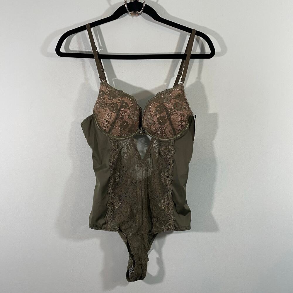 French Affairs Green Lace Push Up Bodysuit Size L NWT